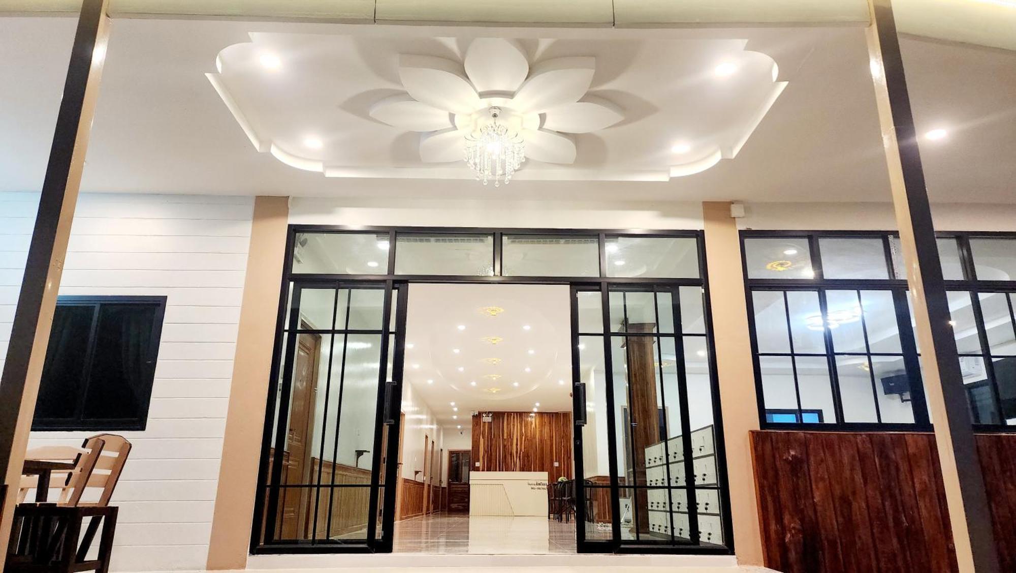 Chotika Hotel โรงแรมโชติกา ณ เชียงคาน Exterior foto